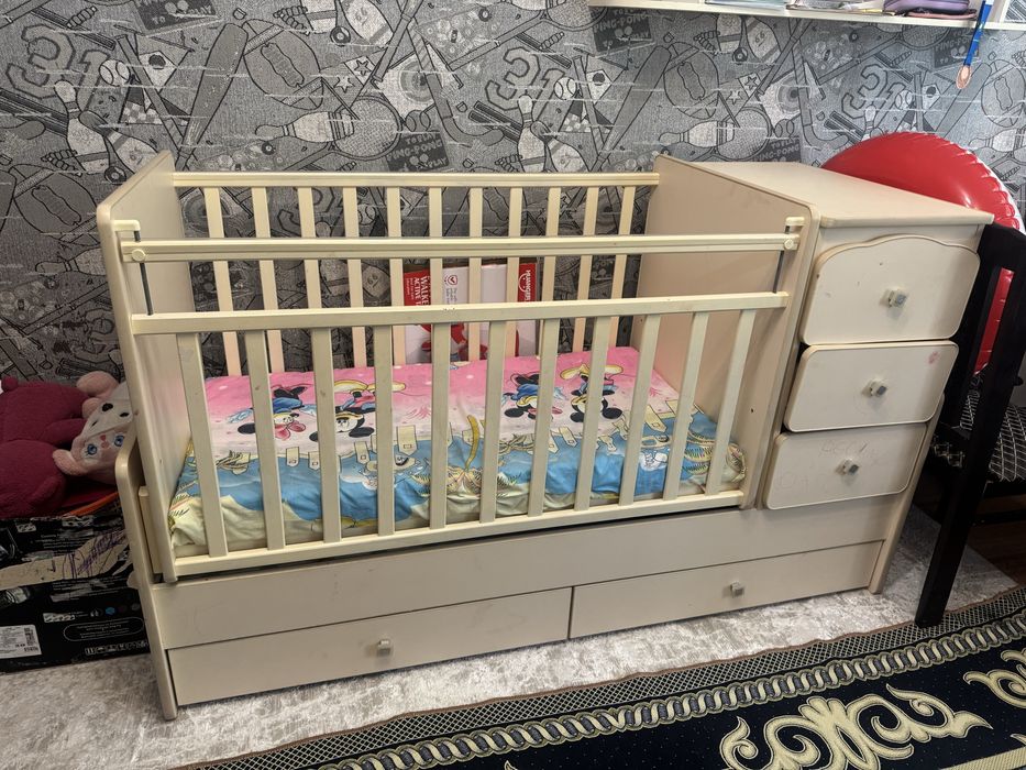 Продам десткую кроватку