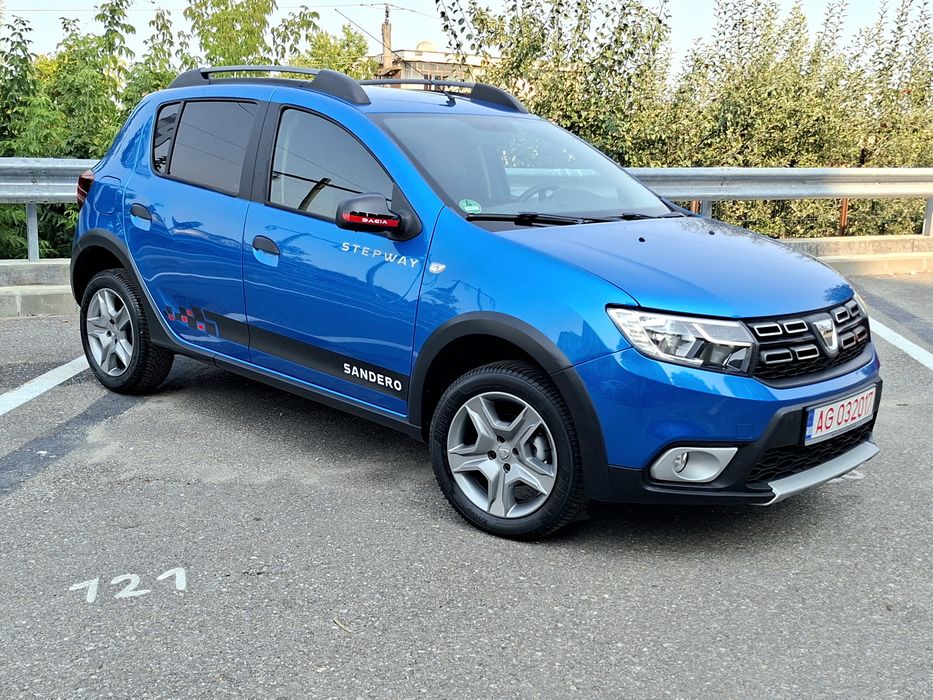 Dacia Sandero Stepway 89.000 KM,Benzina 0.9 Full,impecabil, Recent adusa