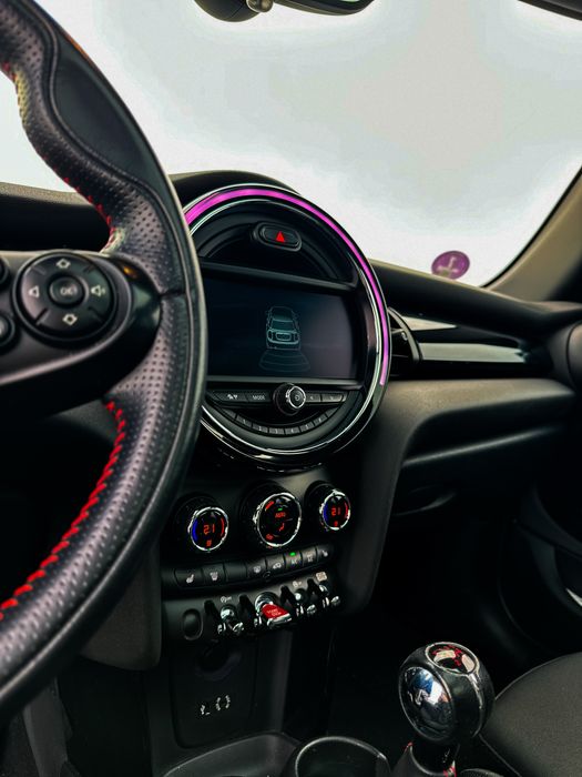 Mini Cooper / 1.5 Benzina / 130cp / 74.300 km / Istoric Bavaria / Pachet JCW /