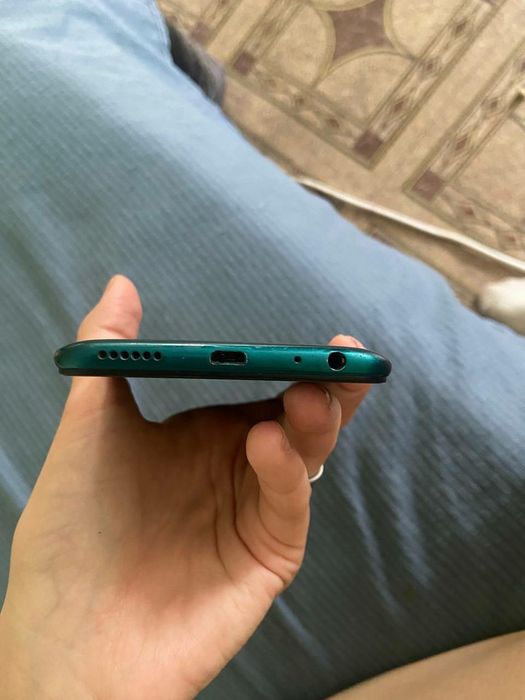 Продам телефон Vivo