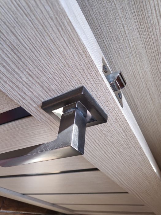 Двери межкомнатные 1 шт