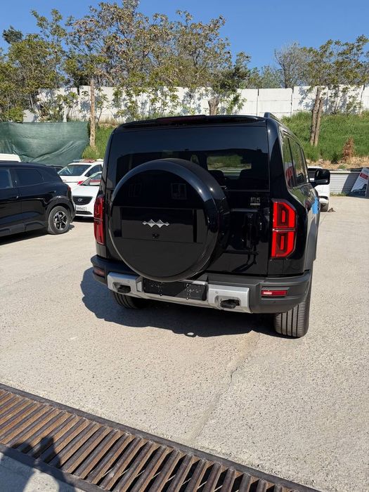 BYD Leopard  Titanium 2025. Offroad ga zo'r varyant. Li 7 o'rnigaxam.