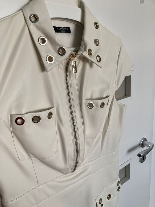 Нова Рокля GUESS S размер