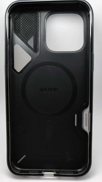 Aulumu A16 Shockproof калъф за iPhone 16 Pro Max нов, MagSafe черен