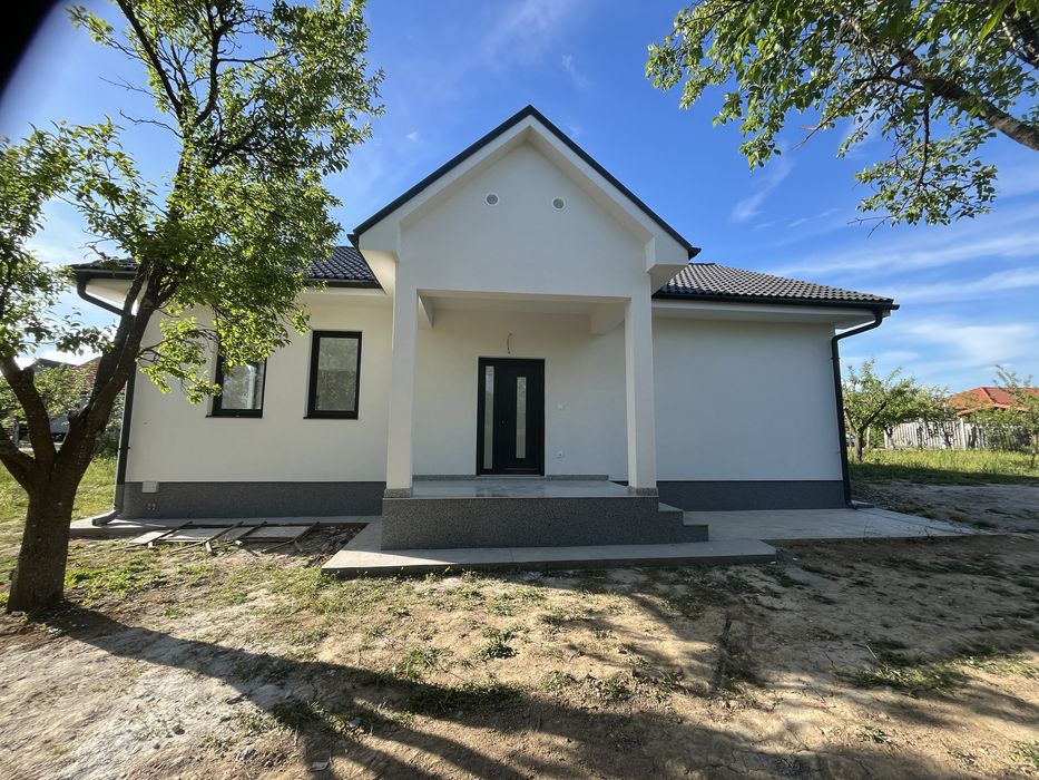 De vanzare casa noua
