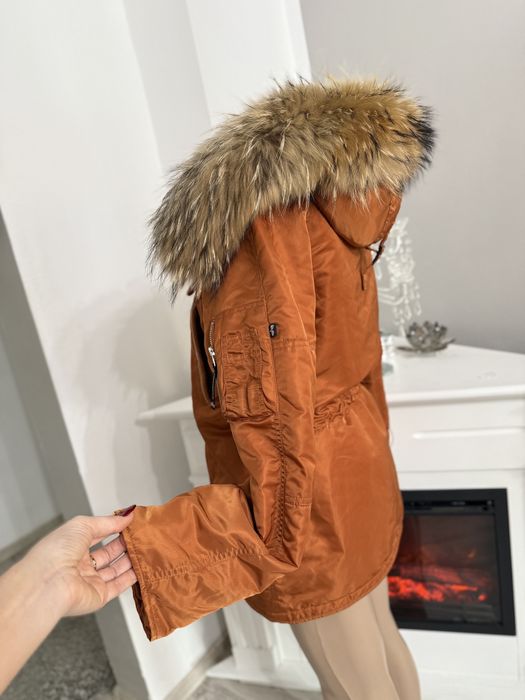 Geaca alpha industries barbati cu blana naturala