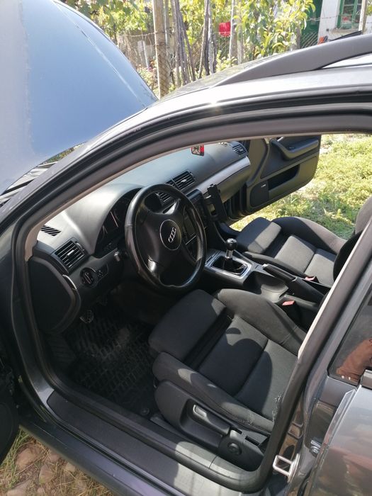 Ауди. А4. Б6. 2500.SLAIN.