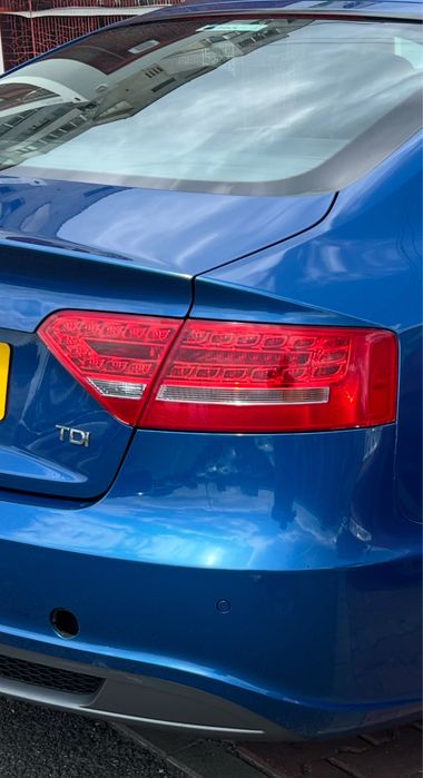Triple led Audi A5 8T hatchback coupe