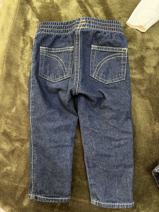 Джинсы на девочку benetton