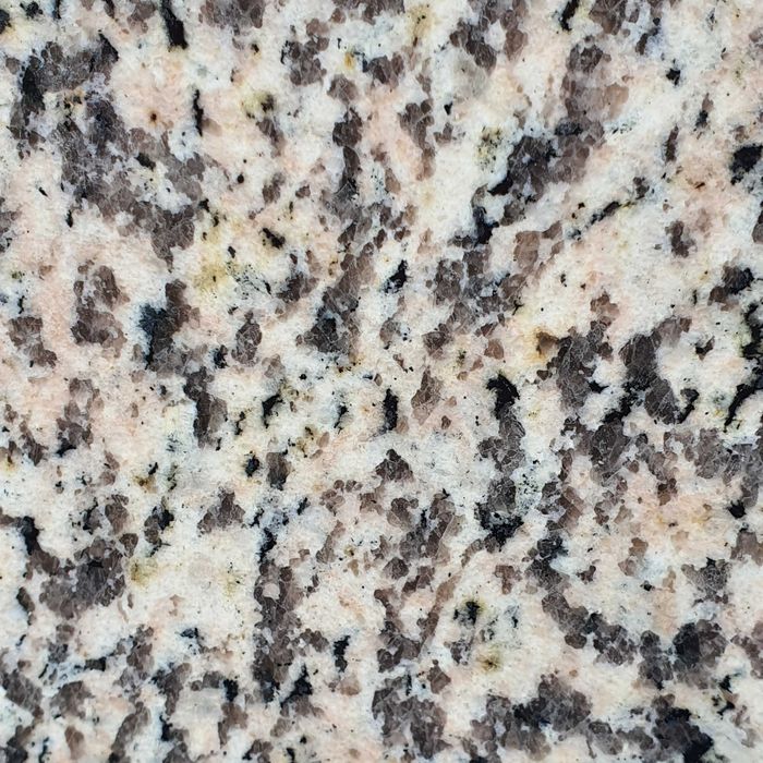 Гранит плочки 30,5 х 61 см.