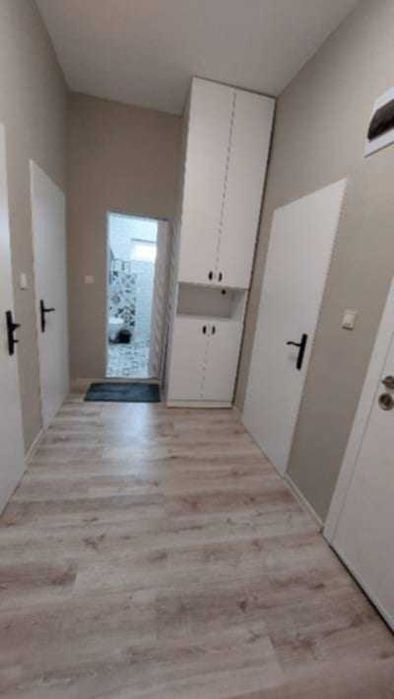 Продава се Тристаен апартамент в Хасково, Тракийски - 88 кв.м за 722 €/кв.м - Снимка #3