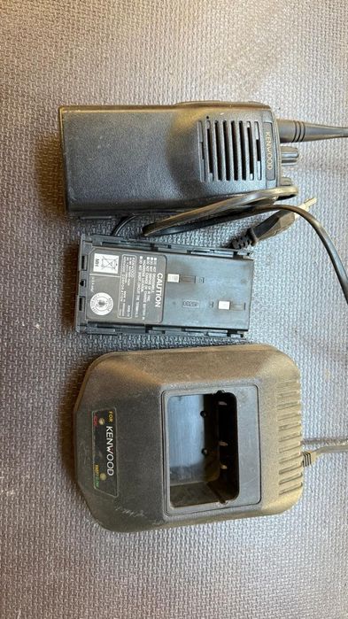Продам - Рация Kenwood