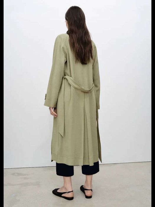 Тренч (плащ) Mango