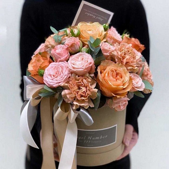 Доставка цветов, букеты розы