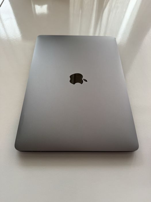 Macbook Pro M1 16 RAM 512 SSD