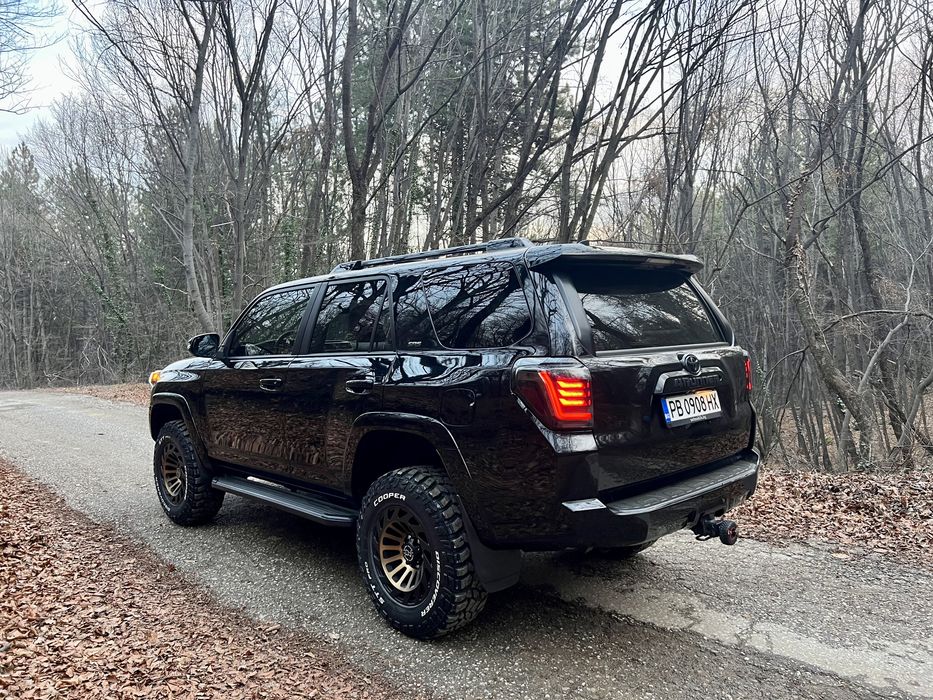 Toyota 4Runner SR5