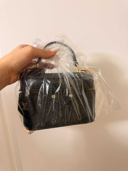 Gentuță Chanel negru