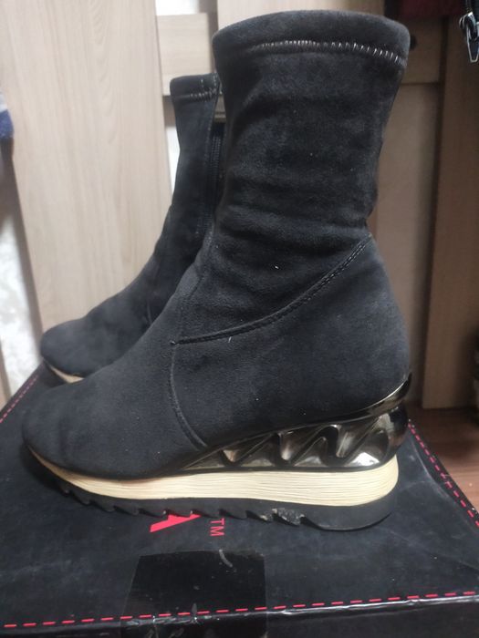 Ботинки женские демисезонные