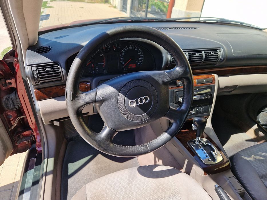 Audi A4 B5 2.4 фейслифт Газ