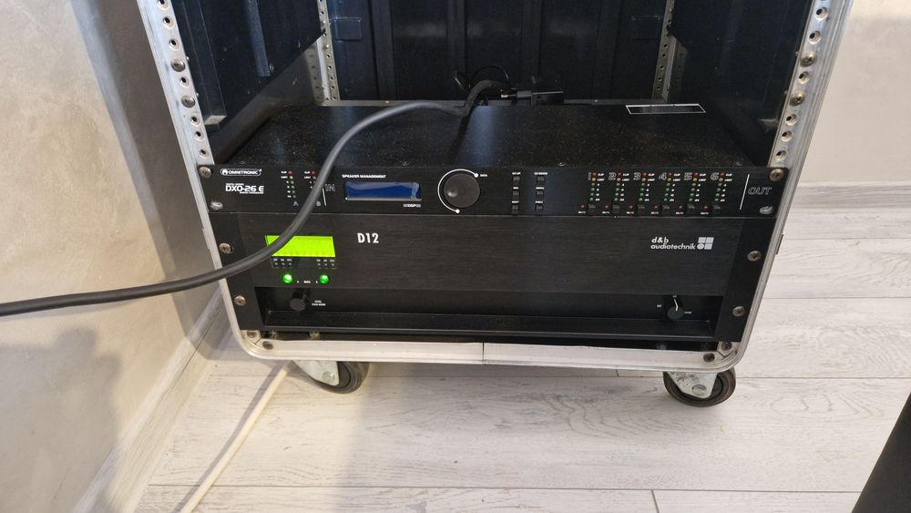 Vand Audiotechnik D&B D 12 stare impecabila