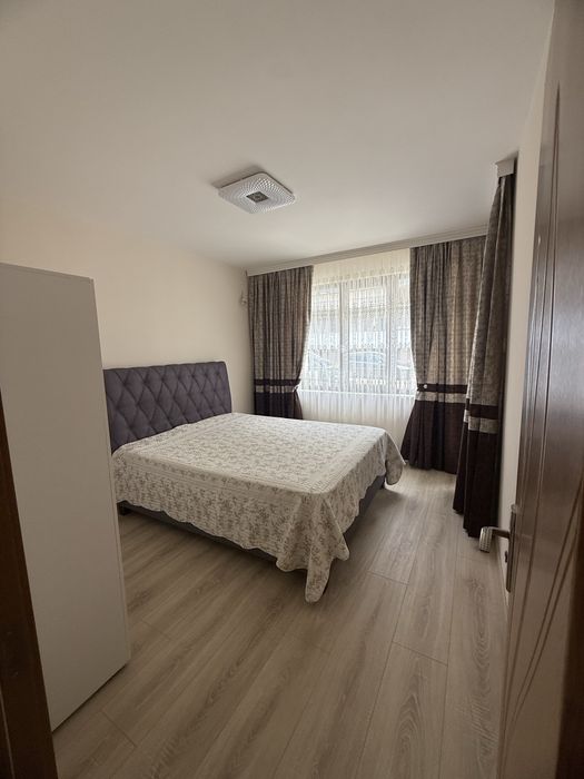 Дава се под наем Двустаен апартамент в Варна, Базар Левски - 55 кв.м за 650 € - Снимка #3