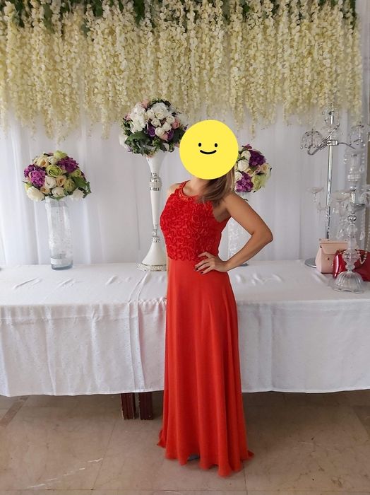 Продам вечерние платья