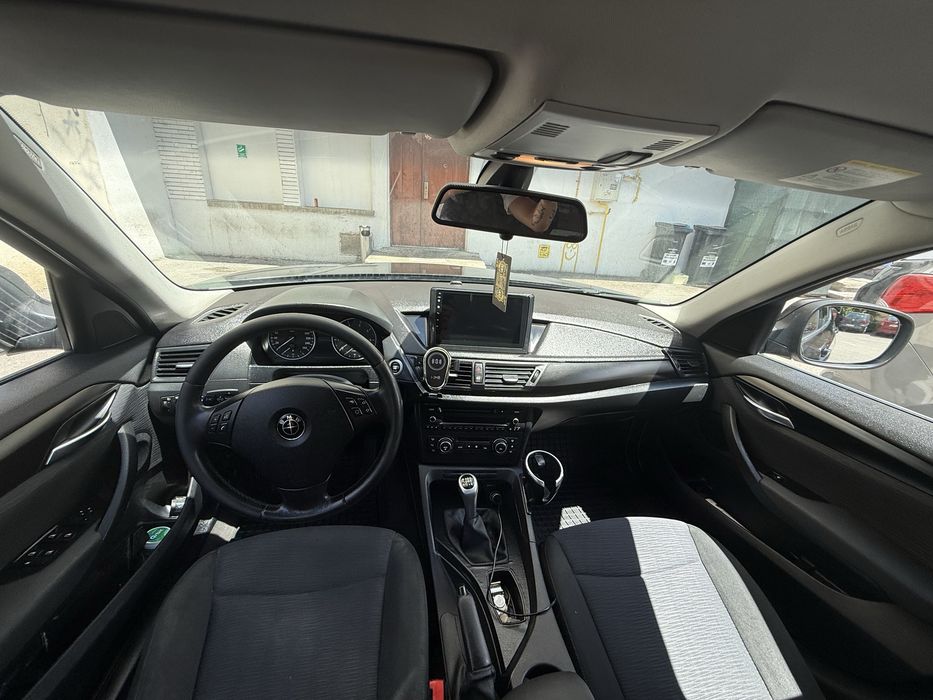 BMW X1 2011 — imagine 4