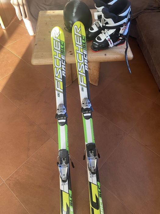 Sky-uri si clapari .