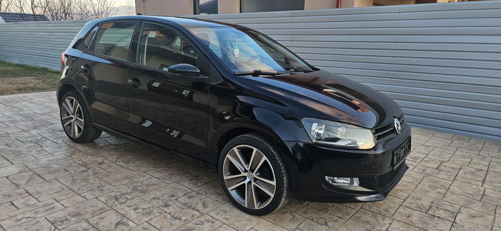 Vând VW Polo 1.6 TDI  automat
