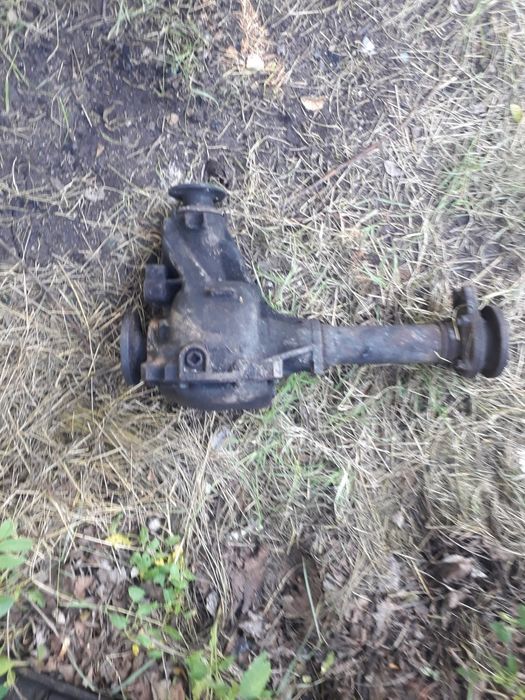 Преден диференциал Нисан Патфайндер R50 3.5 V6/ Nissan Pathfinder R50