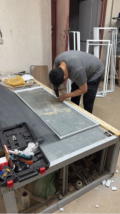 Москитные сетки рол шторы