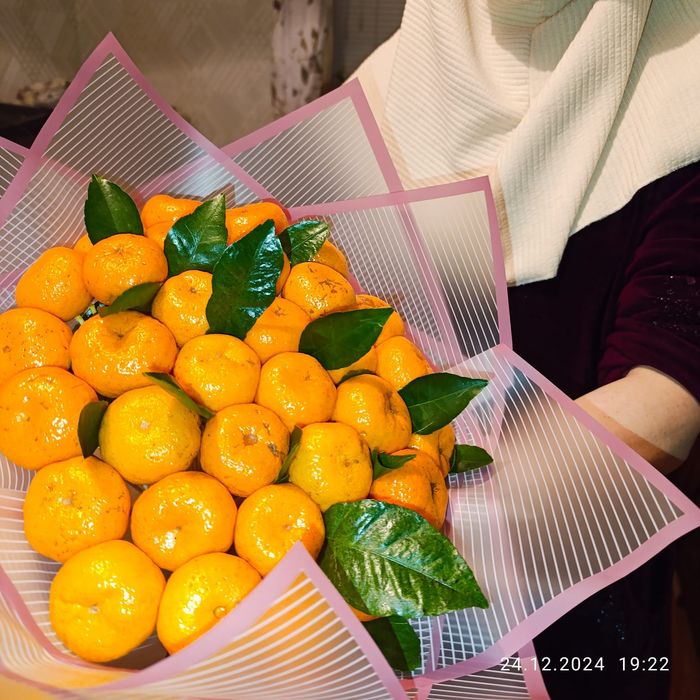 Букет мандарин 7000