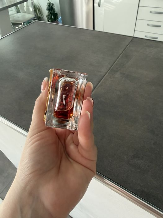 Парфюмна вода, Yves Saint Laurent Libre