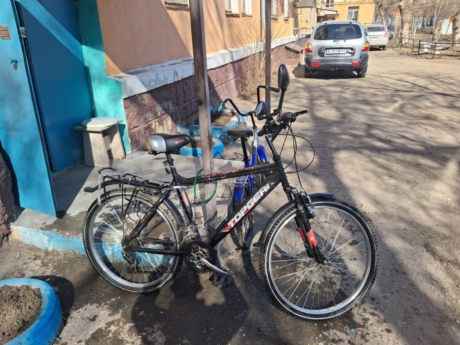 Продам отличныи холодильник элжы