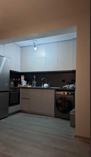 Продава се Едностаен апартамент в Пловдив, Център - 39 кв.м за 1288 €/кв.м - Снимка #4