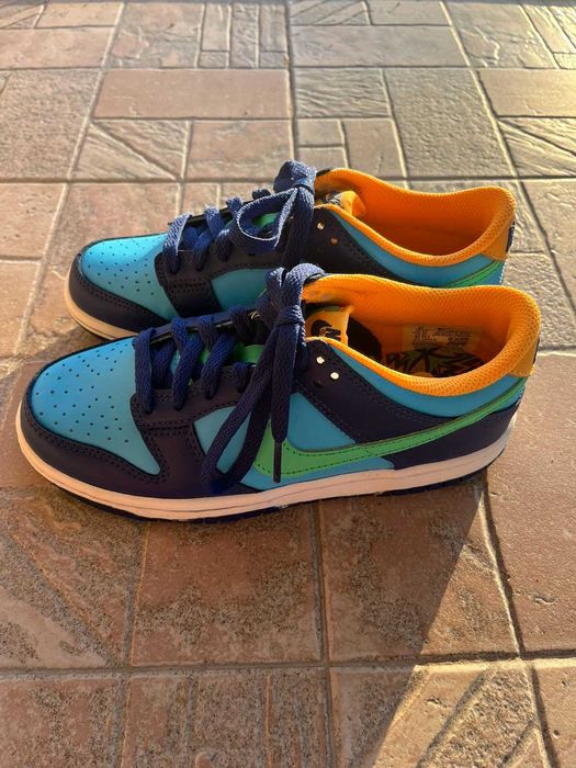 Чисто нови Nike Dunk Low Se