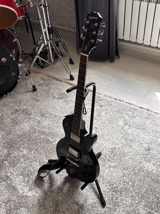 Epiphone Les Paul Trebute Ebony