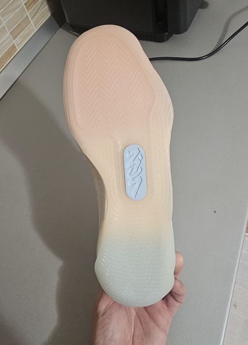 Adidasi baschet Air Jordan Zion 3