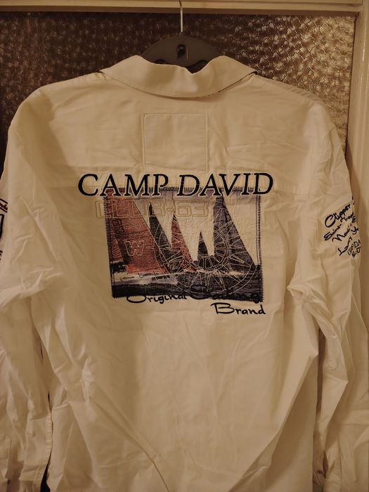 Нова оригинална риза Camp David