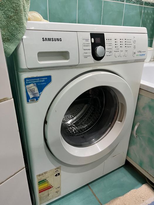 Продам стиральную машину Samsung