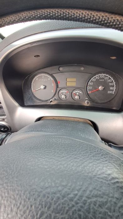 Kia bongo 2012 yil
