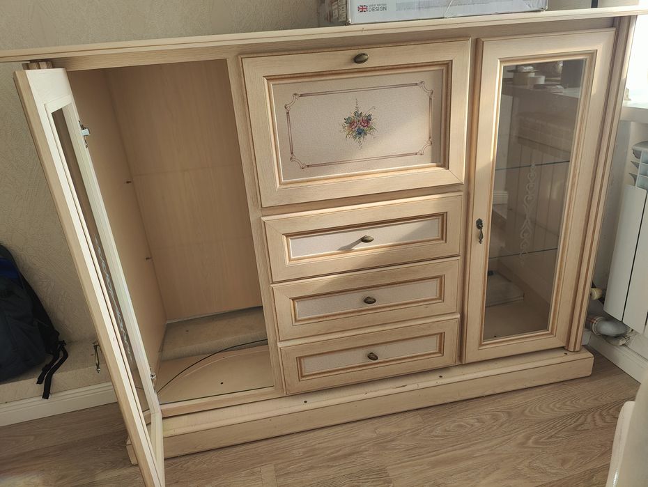 Отдам Шкаф Польский самовывоз