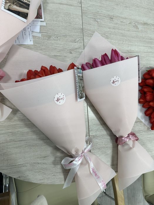 Тюльпаны с оформлением