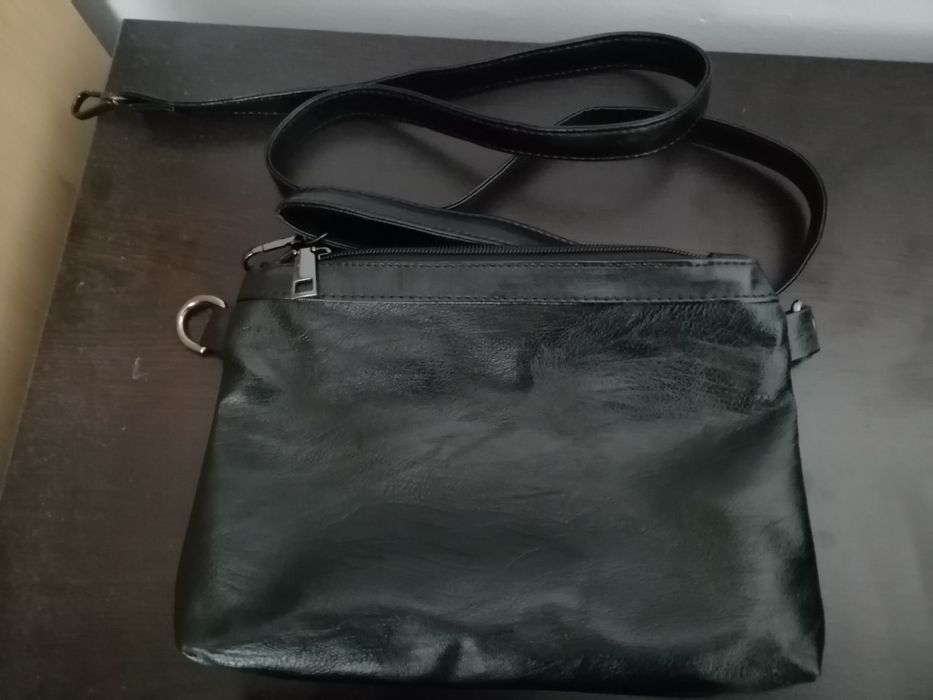 Комплект  кожени дамски чанти 15 евро