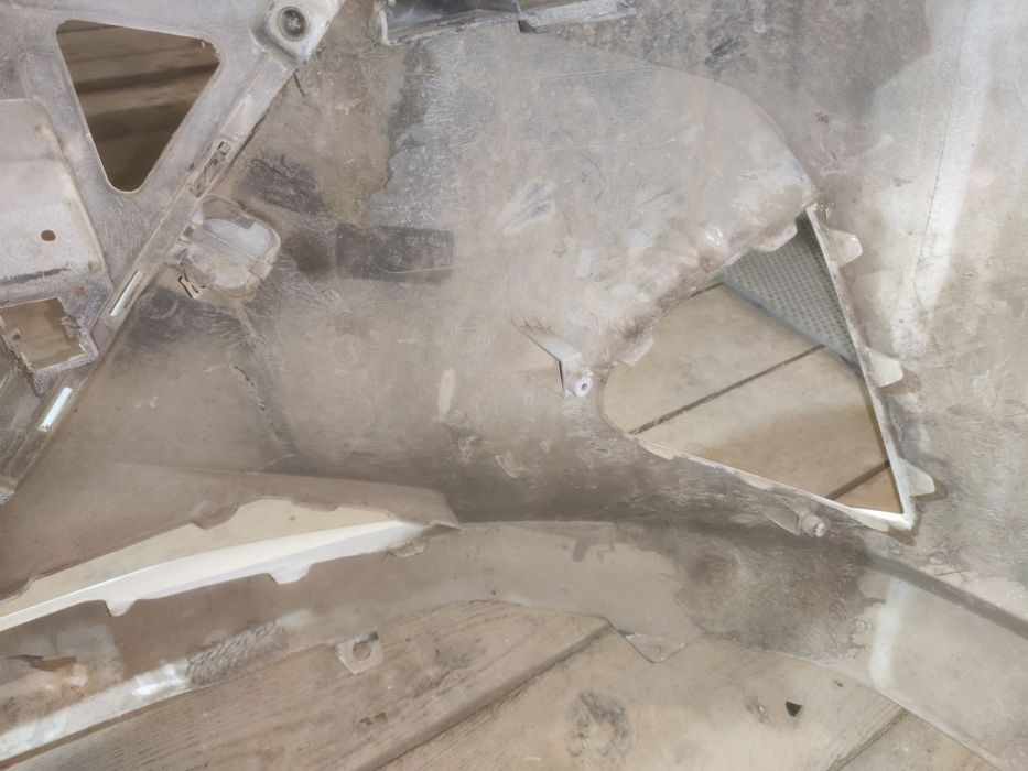 бампер hyndai accent 2021 года