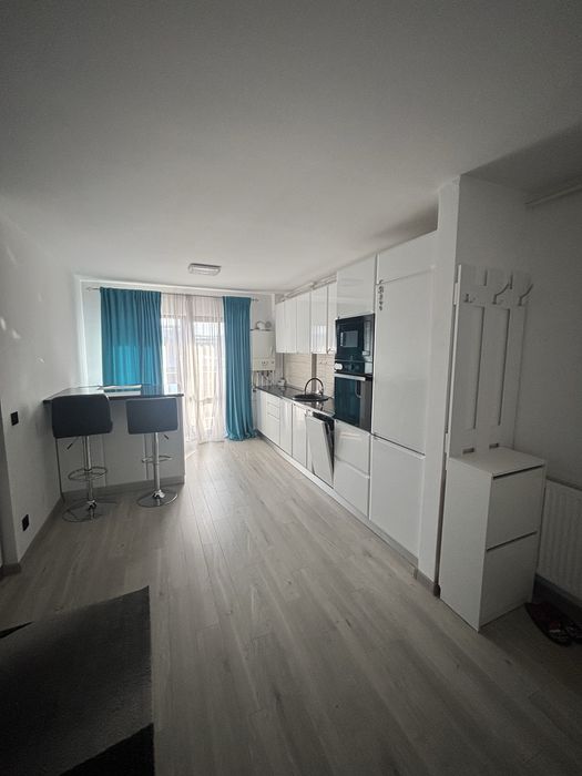 De inchiriat  zona ISU