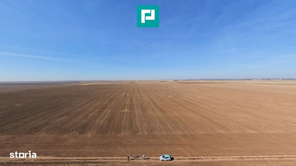 Teren agricol cu suprafața de 29.900 mp