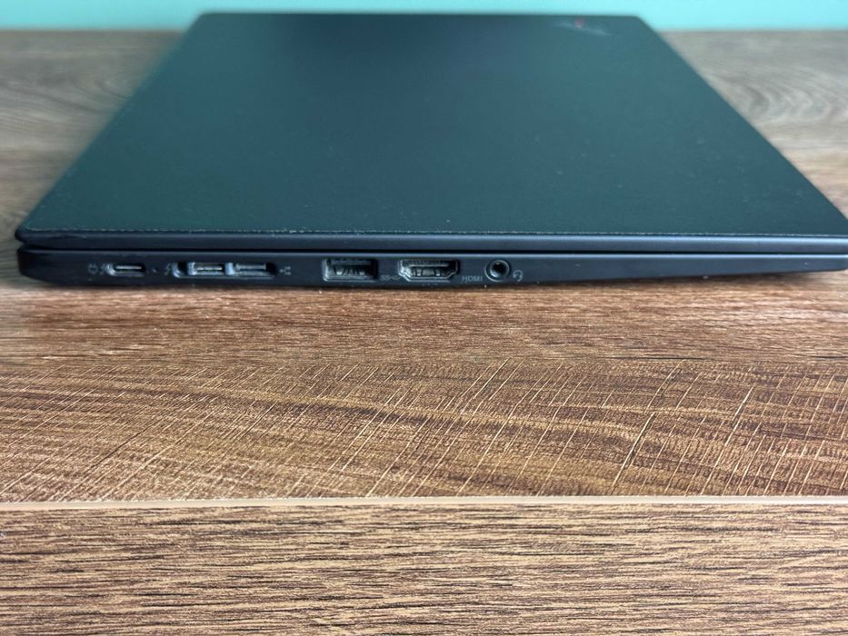 LENOVO ThinkPad X1 Carbon (6th Gen) 14" i5-8250U/8GB /256GB NVME/14" FullHD/HDMI/Web-Камера