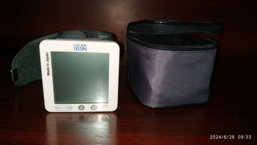 Тонометр сотилади Японский