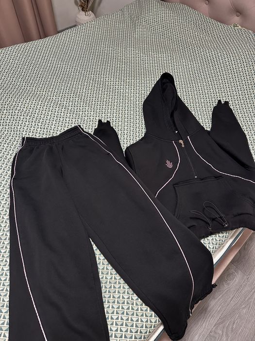 Set MUSE by KARMA / Black